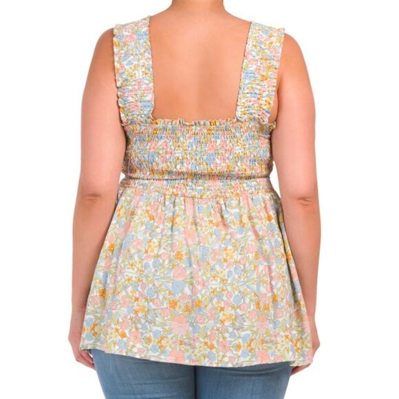 New Rachel Zoe Plus Lightweight Smocked Floral Print Wide Straps Tank Top - Picture 2 of 6